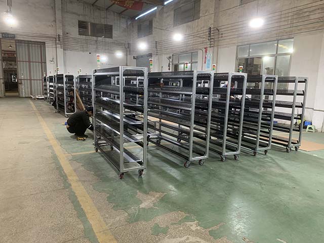 Produce a new type of wire storage and test rack  Wire Huazhi OEM Industrial Products Stainless steel lockers 1